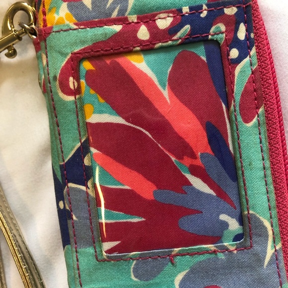 Lily Pulitzer Wristlet - Picture 3 of 6